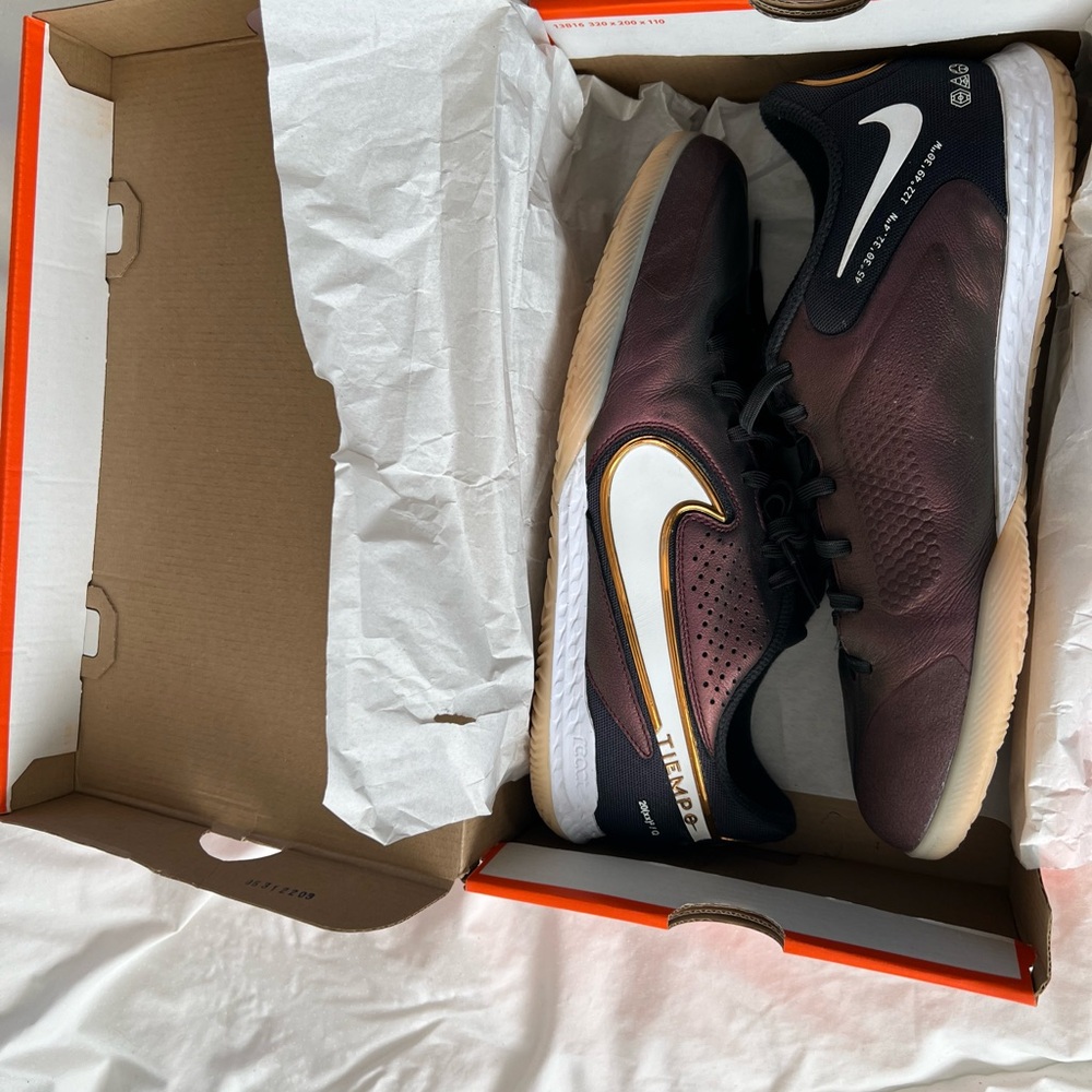 Nike React Tiempo Legend 9 Pro IC - Soccer size 10